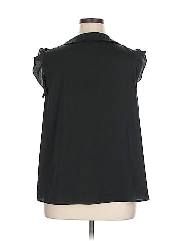 ModCloth Sleeveless Blouse (view 2)