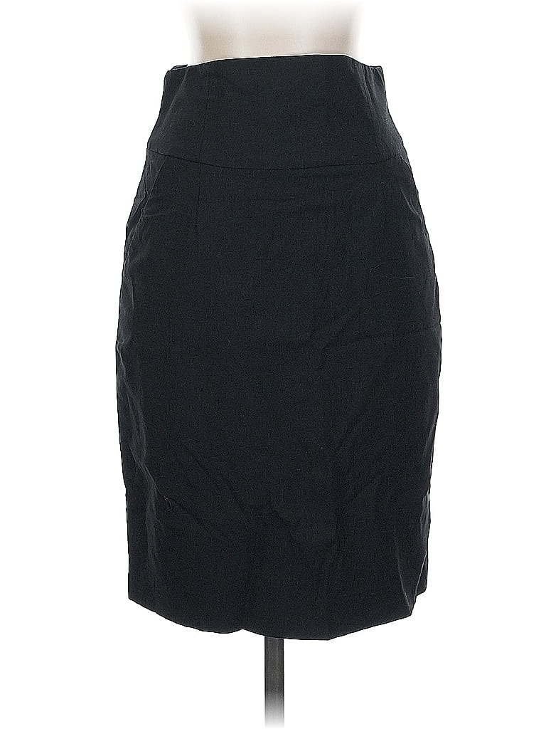 Click to view more detailed imagery on our partner's website Pre-owned Banana Republic Wool Skirt In Black