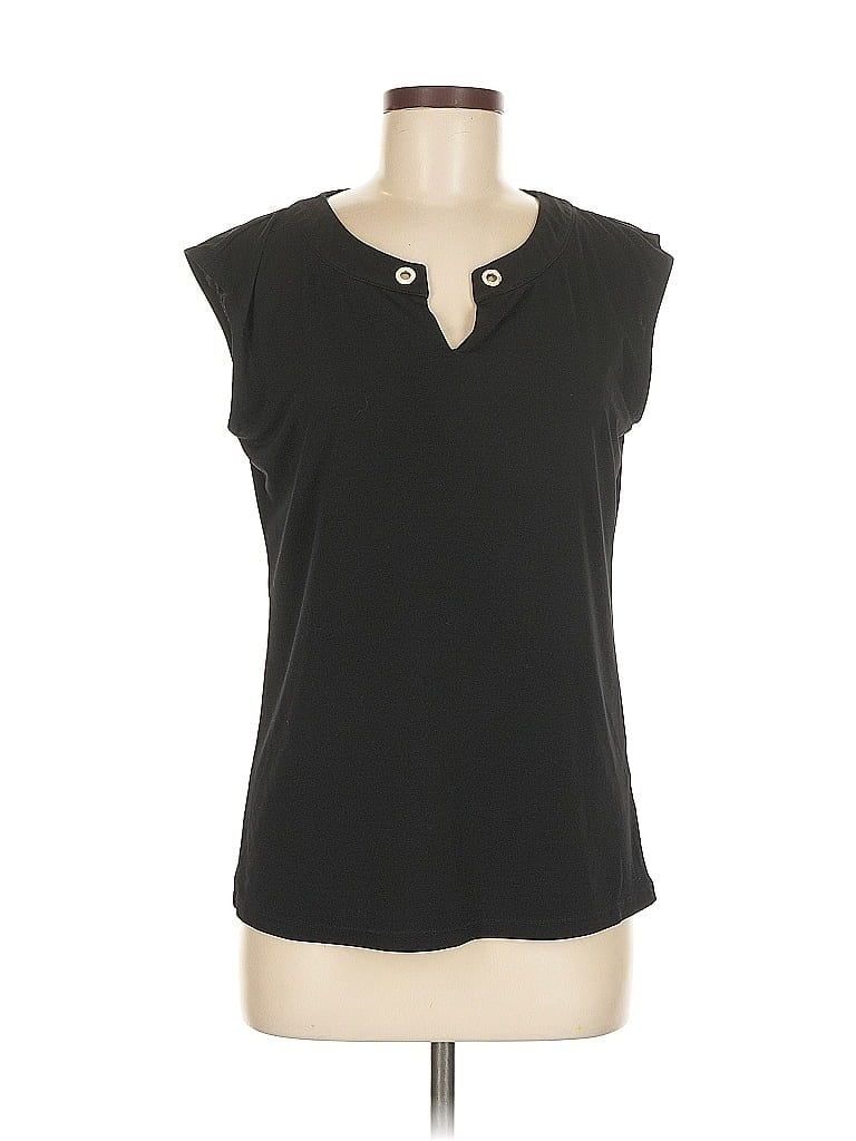 Click to view more detailed imagery on our partner's website Pre-owned Carmen Marc Valvo Sleeveless Blouse In Black
