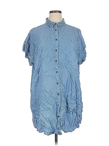 Jane and Delancey Short Sleeve Button-Down Shirt (view 1)