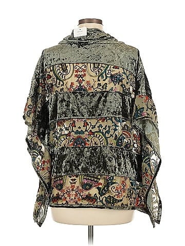 Adore Poncho (view 2)