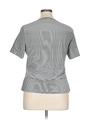Tail Short Sleeve Top (view 2)