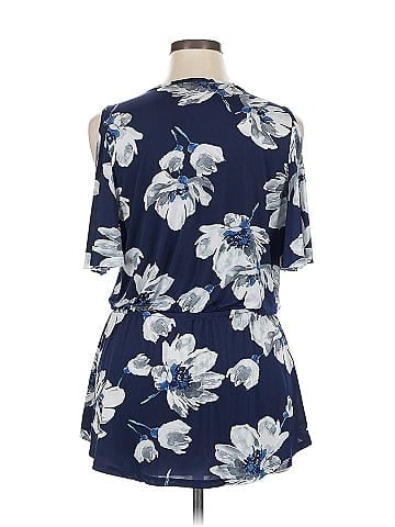 Venus Short Sleeve Blouse (view 2)