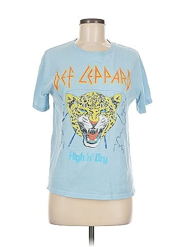 Def Leppard Short Sleeve T-Shirt (view 1)