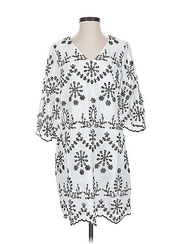 Karen Kane Casual Dress (view 1)