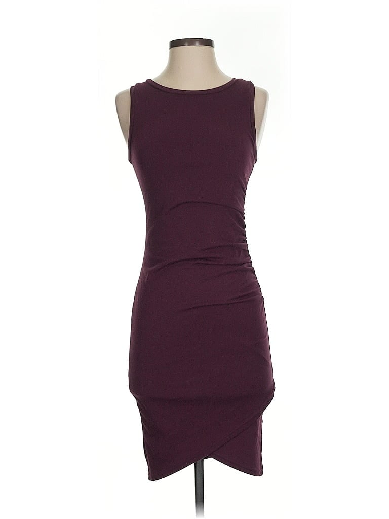 Pre-owned Leith Cocktail Dress In Burgundy