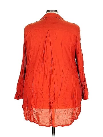 BLOUSE 3/4 Sleeve Button-Down Shirt (view 2)