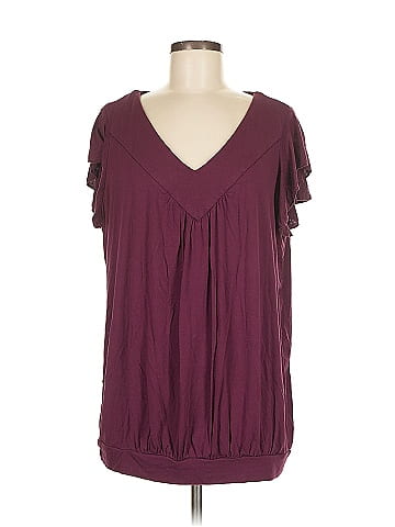 BLOOMCHIC Sleeveless T-Shirt (view 1)