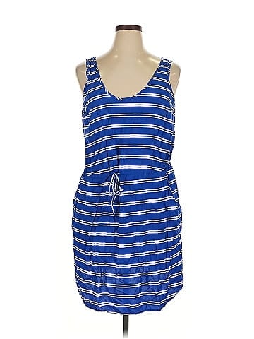 Gap Outlet Sleeveless Top (view 1)