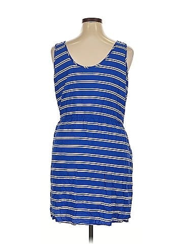 Gap Outlet Sleeveless Top (view 2)