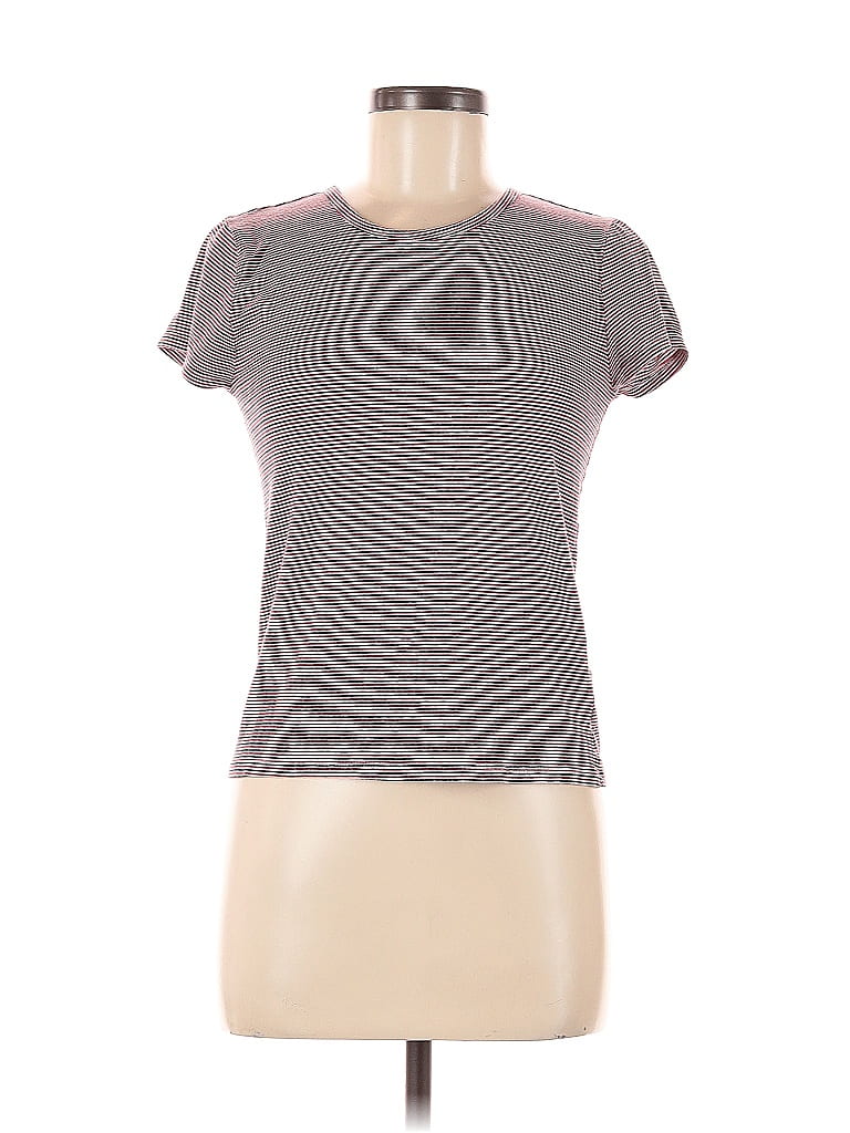 Pre-owned Gap Active T-shirt In Gray