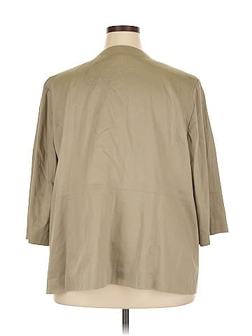 Maggie Barnes 3/4 Sleeve Button-Down Shirt (view 2)