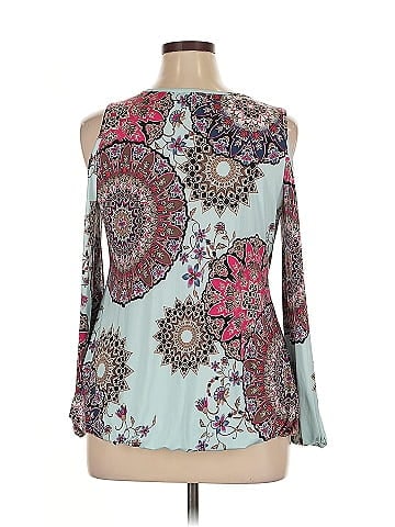 Venus 3/4 Sleeve Blouse (view 2)
