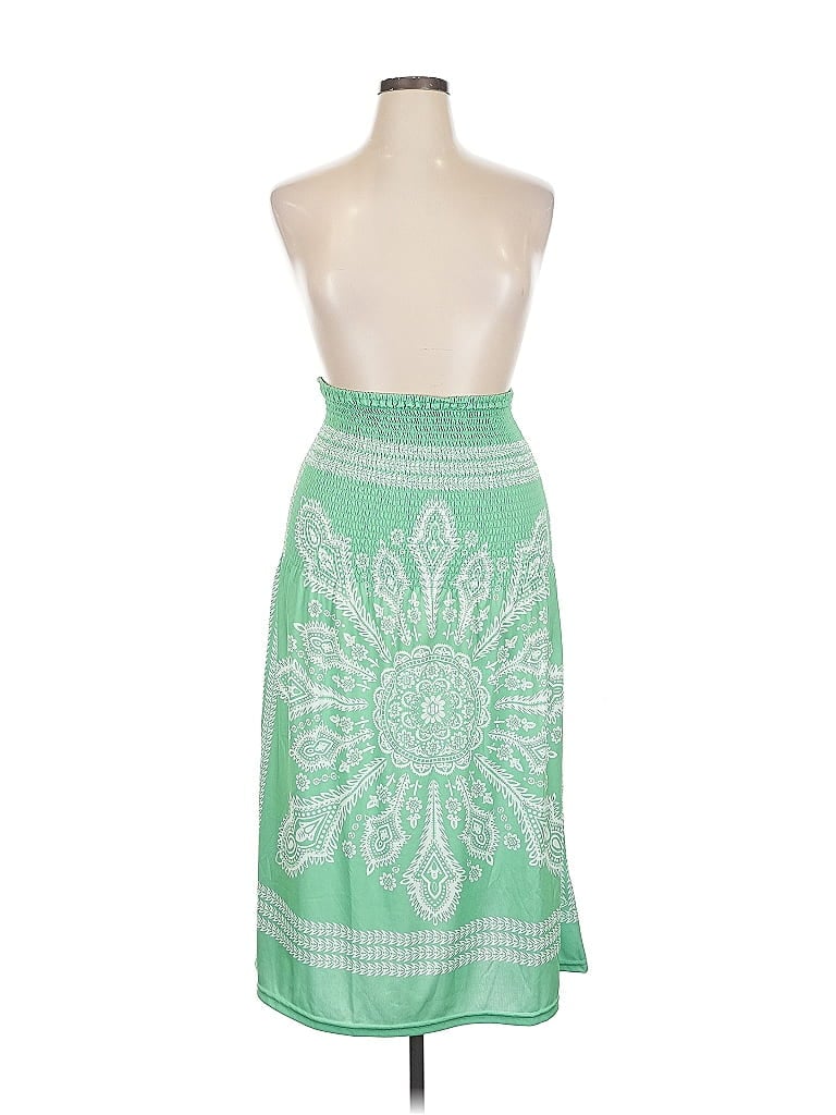 Pre-owned Venus Cocktail Dress In Green