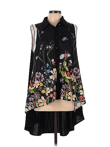 Gracia Sleeveless Blouse (view 1)