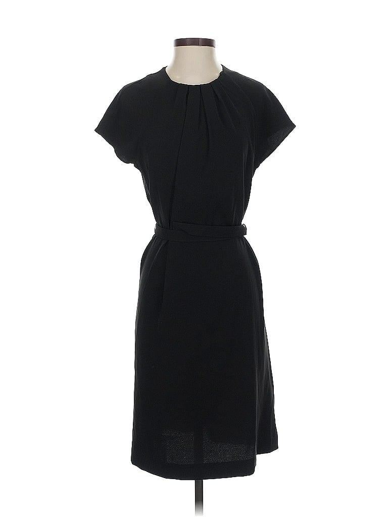 Click to view more detailed imagery on our partner's website Pre-owned H&m Casual Dress In Black