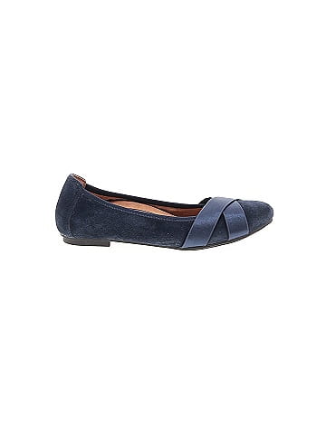 Vionic Flats (view 1)