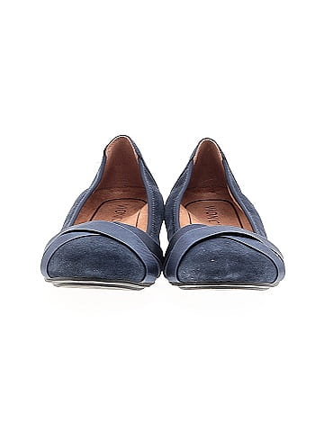 Vionic Flats (view 2)