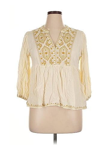 Solitaire 3/4 Sleeve Blouse (view 1)