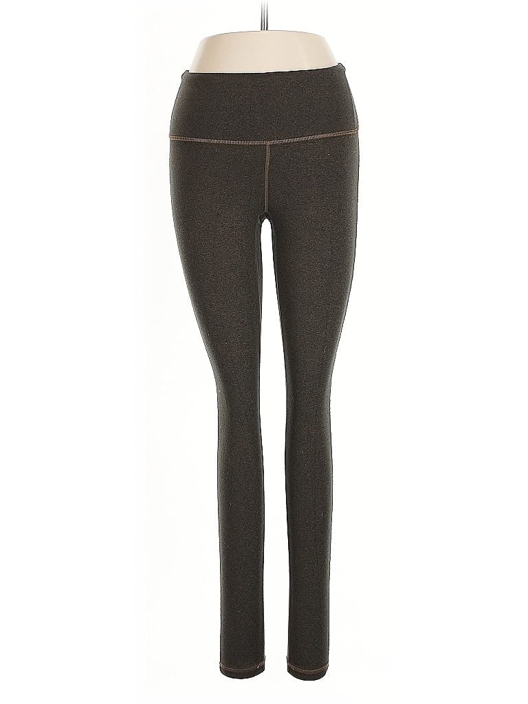 Click to view more detailed imagery on our partner's website Pre-owned Prana Active Pants In Gray