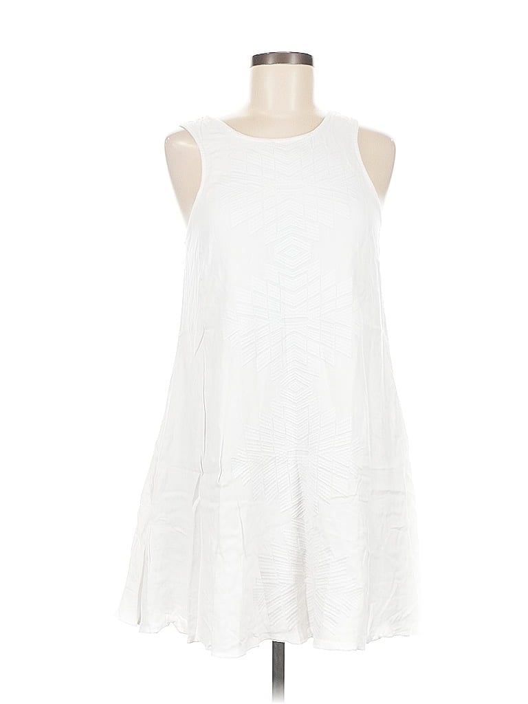 Pre-owned Judith March Casual Dress In White