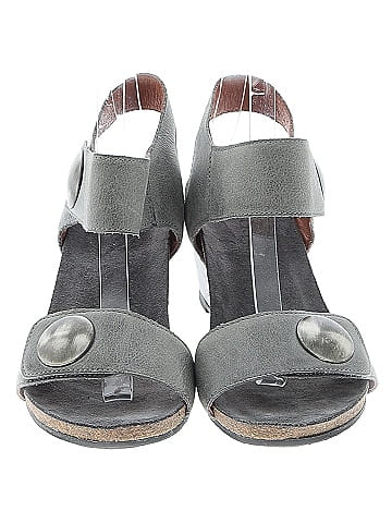 Taos Wedges (view 2)
