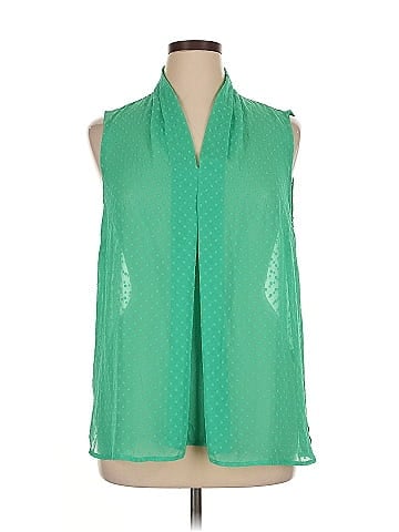 Liz Claiborne Career Sleeveless Blouse (view 1)