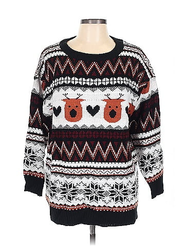 BLOOMCHIC Pullover Sweater (view 1)