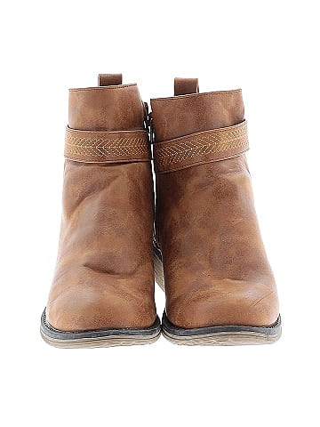 Muk Luks Ankle Boots (view 2)