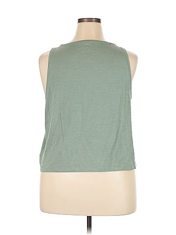 Gap Fit Sleeveless T-Shirt (view 2)