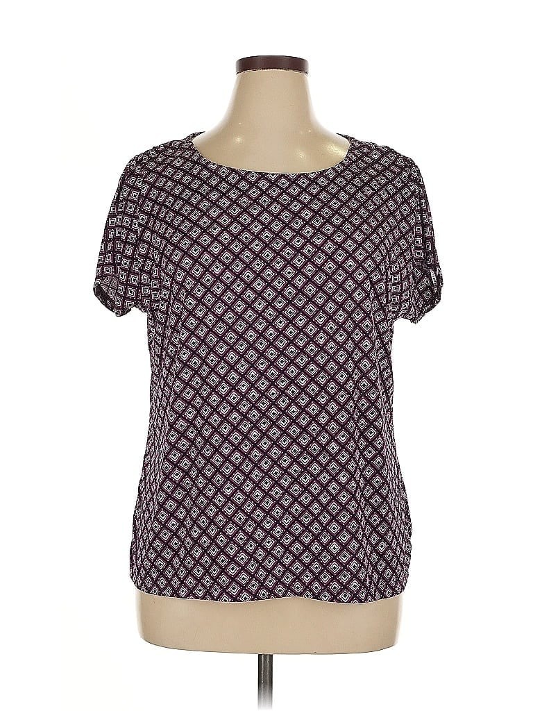 Click to view more detailed imagery on our partner's website Pre-owned Jaclyn Smith Short Sleeve Top Purple Square Neckline Tops