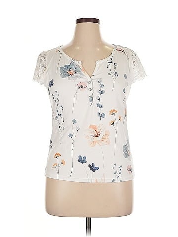 ChicMe Short Sleeve T-Shirt (view 1)