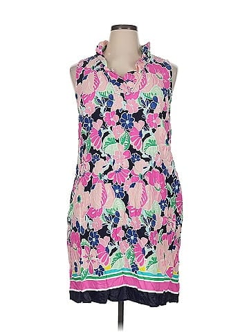 Crown & Ivy Casual Dress (view 1)
