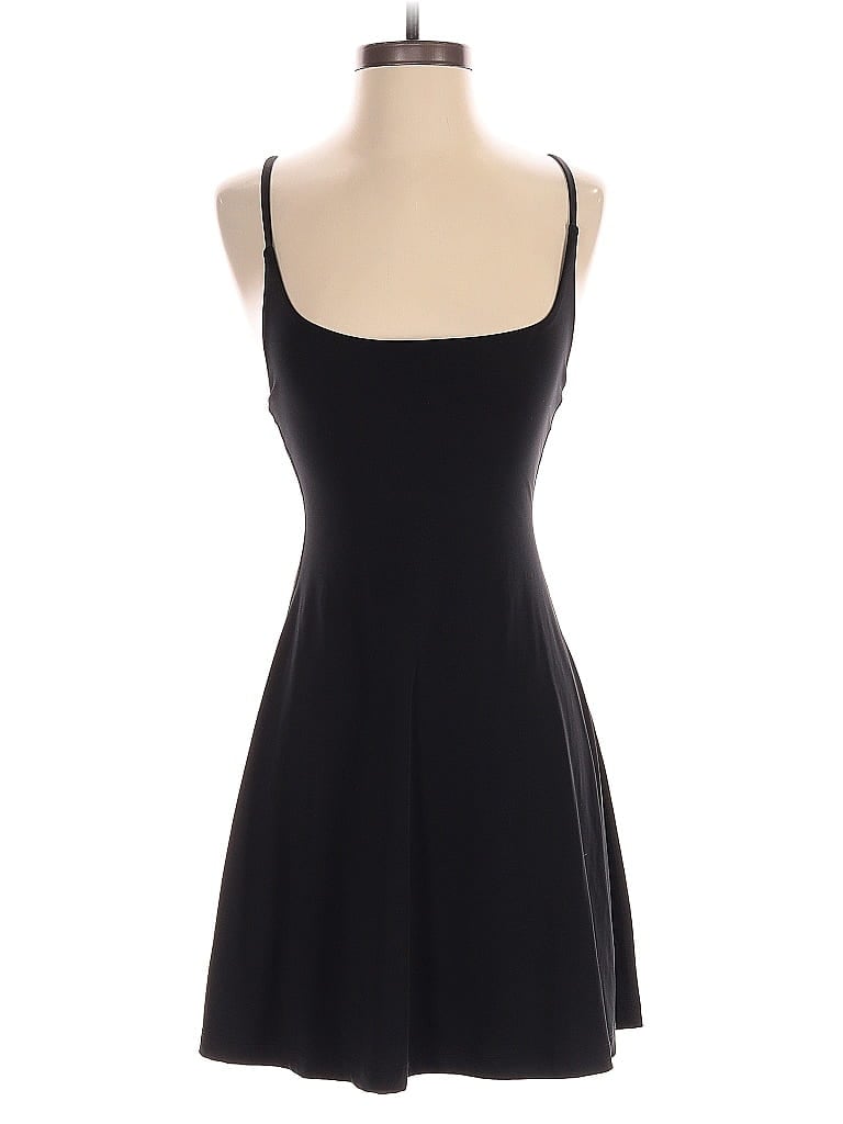 Pre-owned Lou & Grey Cocktail Dress In Black