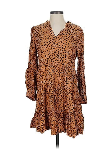 Crown & Ivy Casual Dress (view 1)