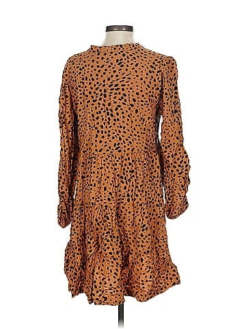 Crown & Ivy Casual Dress (view 2)