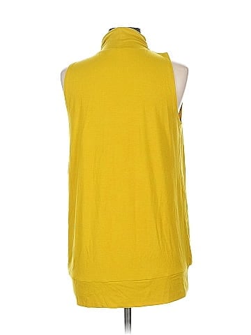 Zenana Sleeveless Blouse (view 2)