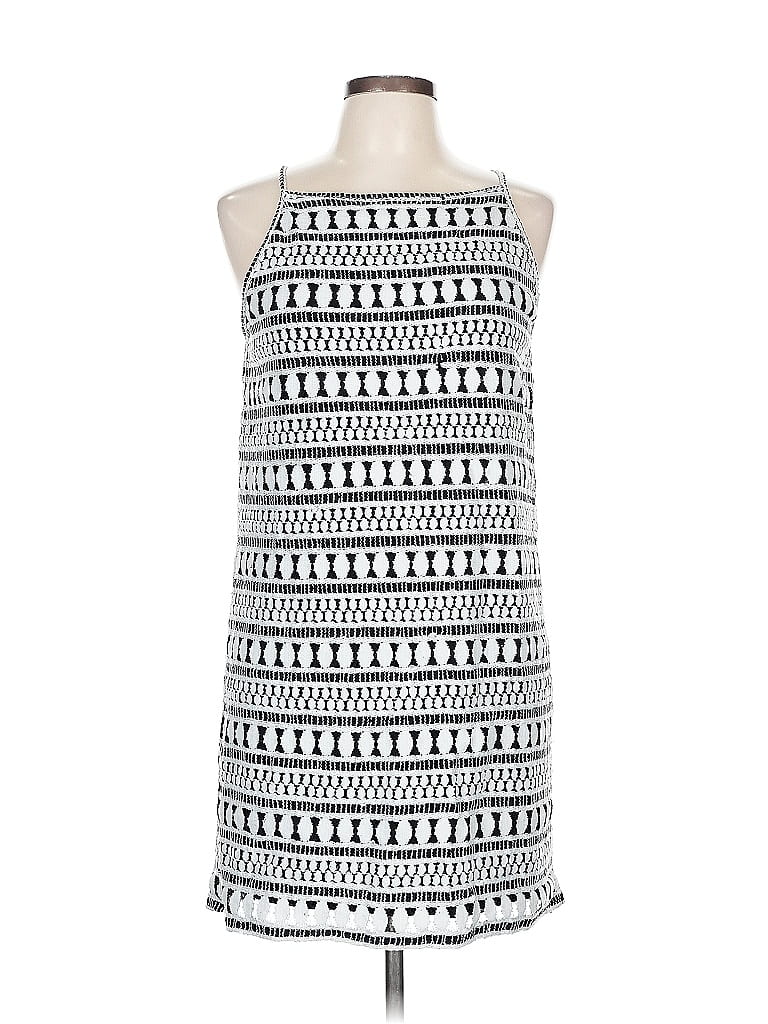 Pre-owned Max Studio Casual Dress In White