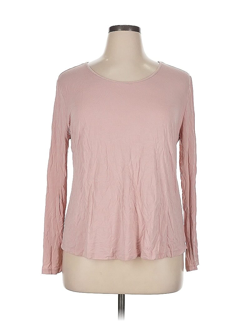 Click to view more detailed imagery on our partner's website Pre-owned Soma Long Sleeve T-shirt In Pink
