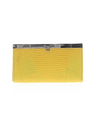 Unbranded Wallet (view 1)