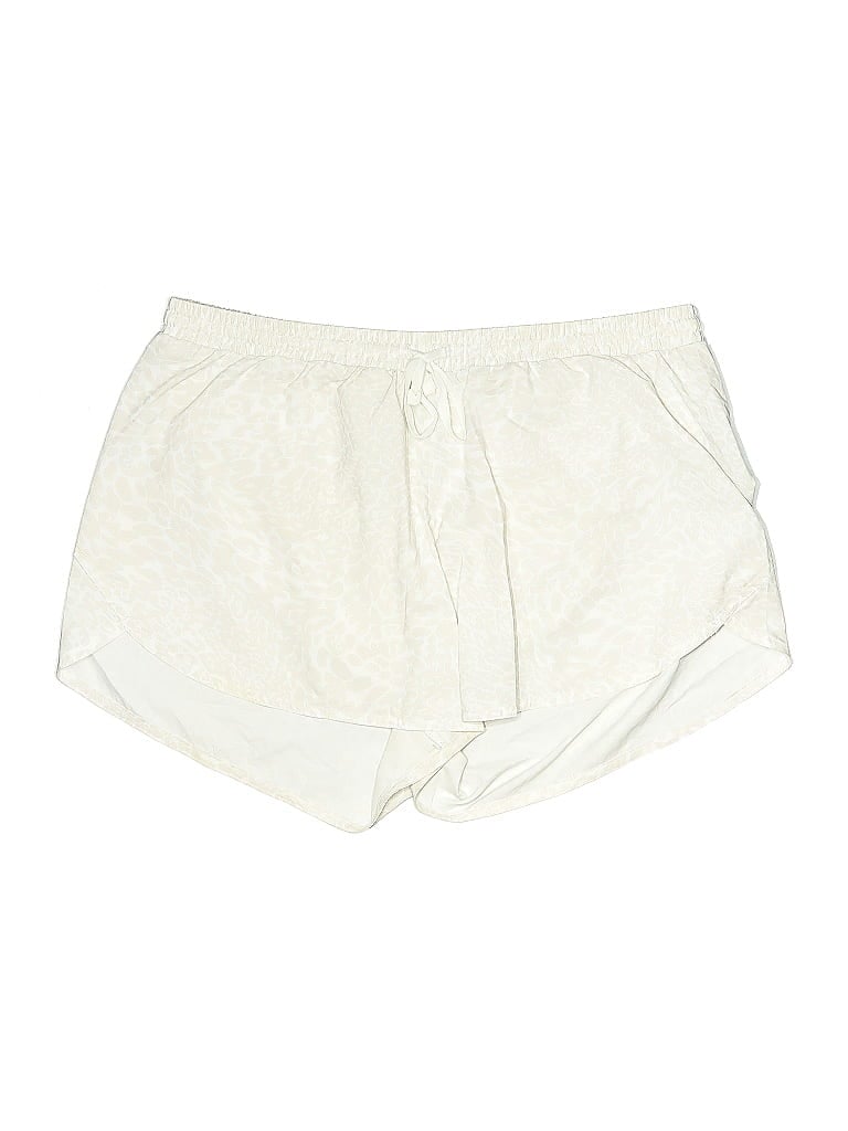 Pre-owned Active By Old Navy Shorts In White