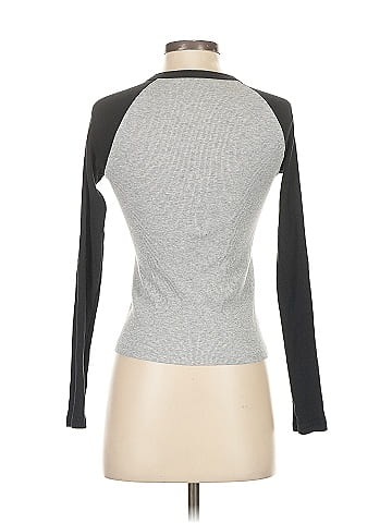Brandy Melville 3/4 Sleeve T-Shirt (view 2)