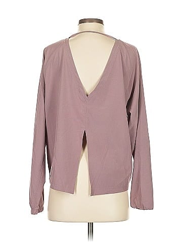 Victoria Sport Long Sleeve Top (view 2)