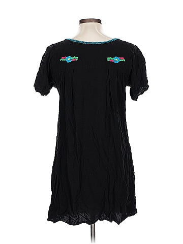 Izzy & Lola Short Sleeve T-Shirt (view 2)