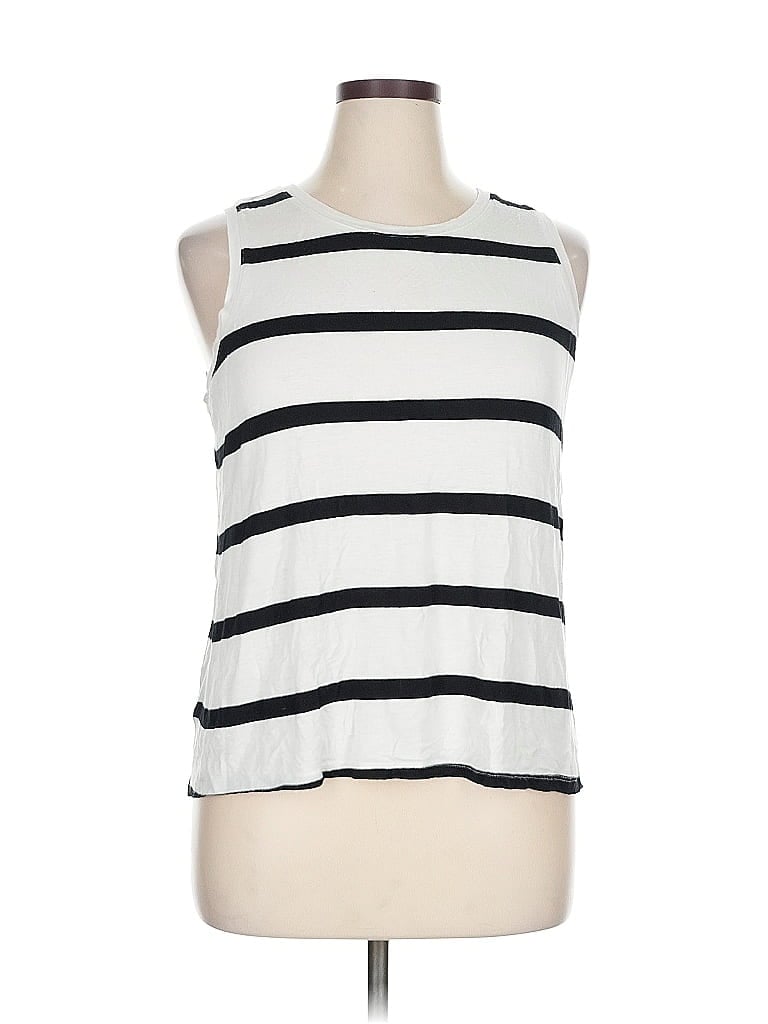 Click to view more detailed imagery on our partner's website Pre-owned Halogen Sleeveless T-shirt In Black