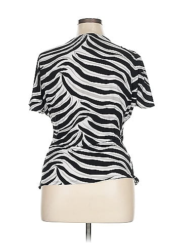 White House Black Market Short Sleeve Blouse (view 2)