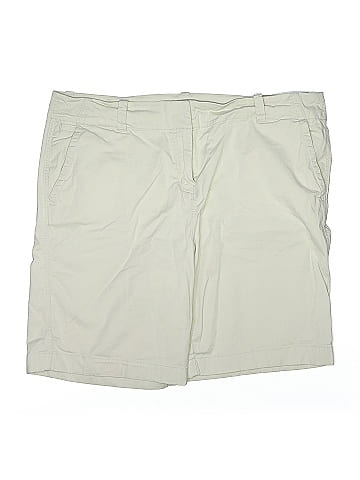 Vineyard Vines Khaki Shorts (view 1)