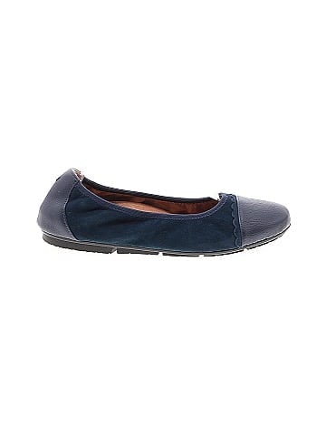 Vionic Flats (view 1)