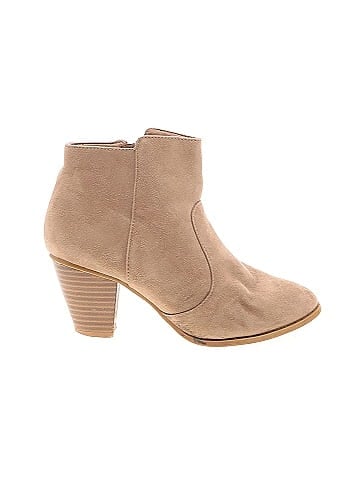 Atmosphere Ankle Boots (view 1)