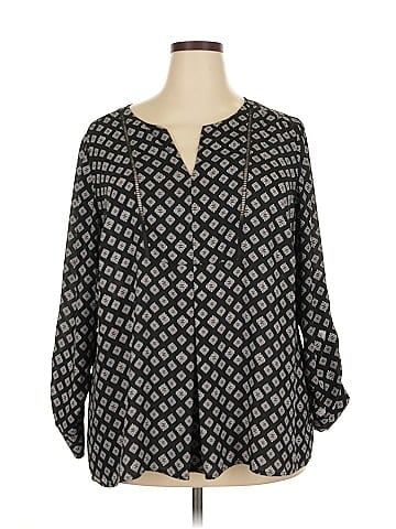 Lane Bryant Outlet Long Sleeve Blouse (view 1)